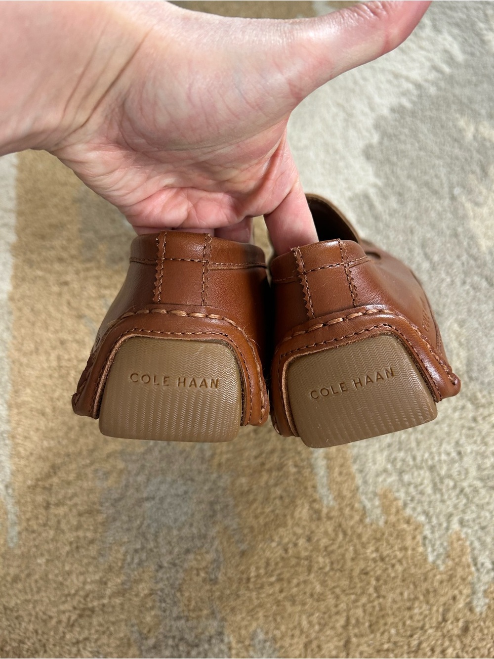 Cole Haan Men's Wyatt Leather Bit Buckle Driver Loafers Cognac Sz 9 - Picture 7 of 10
